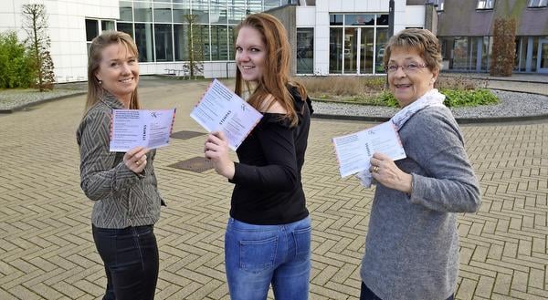 Drie generaties klaar voor verkiezingsdag én gezellig familie-uitje in De Goorn